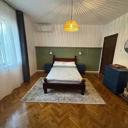 By The Sea * 普里莫尔斯科